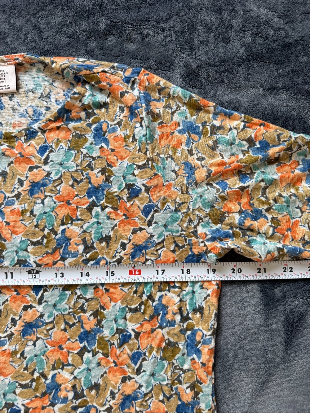 Laura Ashley Multicolor Floral Button-Front Short Sleeve Blouse - Picture 5 of 9